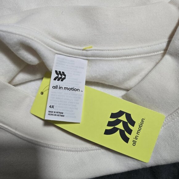 NWT All in Motion Women's plus Ivory Core Fleece Crew Cropped Sweatshirt Size 4x - Picture 7 of 11